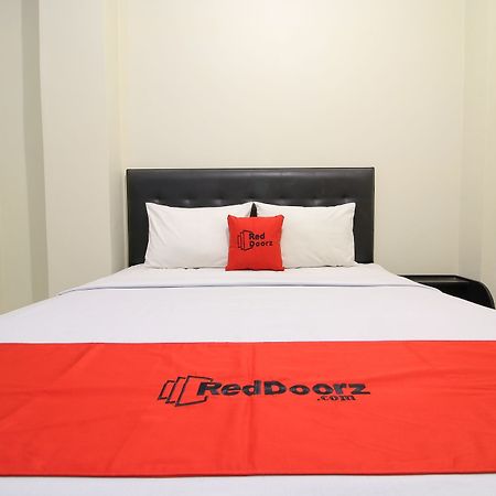 Reddoorz Plus Near Universitas Negeri Yogyakarta Exteriér fotografie