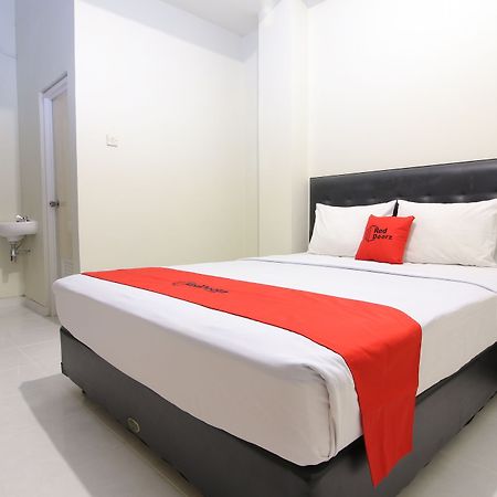Reddoorz Plus Near Universitas Negeri Yogyakarta Exteriér fotografie